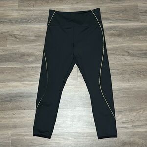 Zyia M 8-10 Leggings Black Gold Trim Cropped Stretch Activewear Athletic Gym